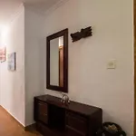 Cozy And In Sunny Apartment *